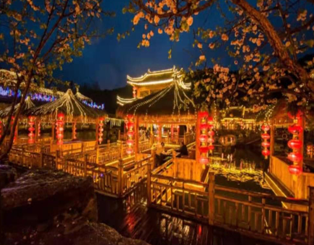 鞍山千山老院子夜景御汤泉温泉2日游大连独立成团无购物轻松舒适休闲