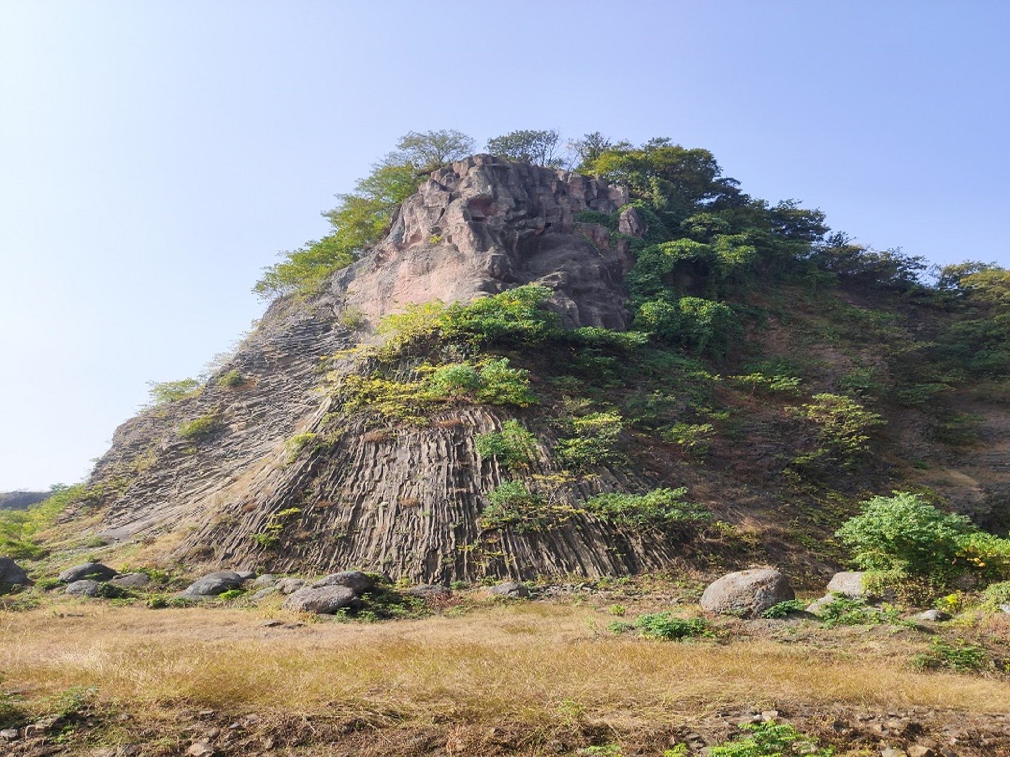 南京六合瓜埠山地质公园龙袍长江渔村一日游赠大美六合全域旅游惠民卡