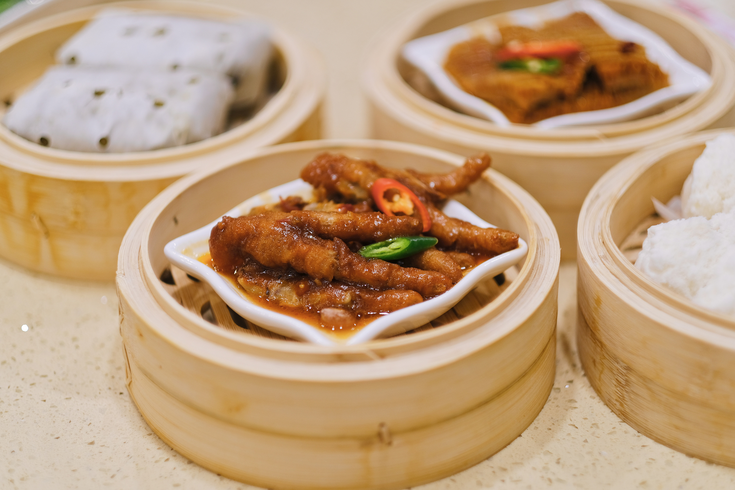 广东早茶点心凤爪