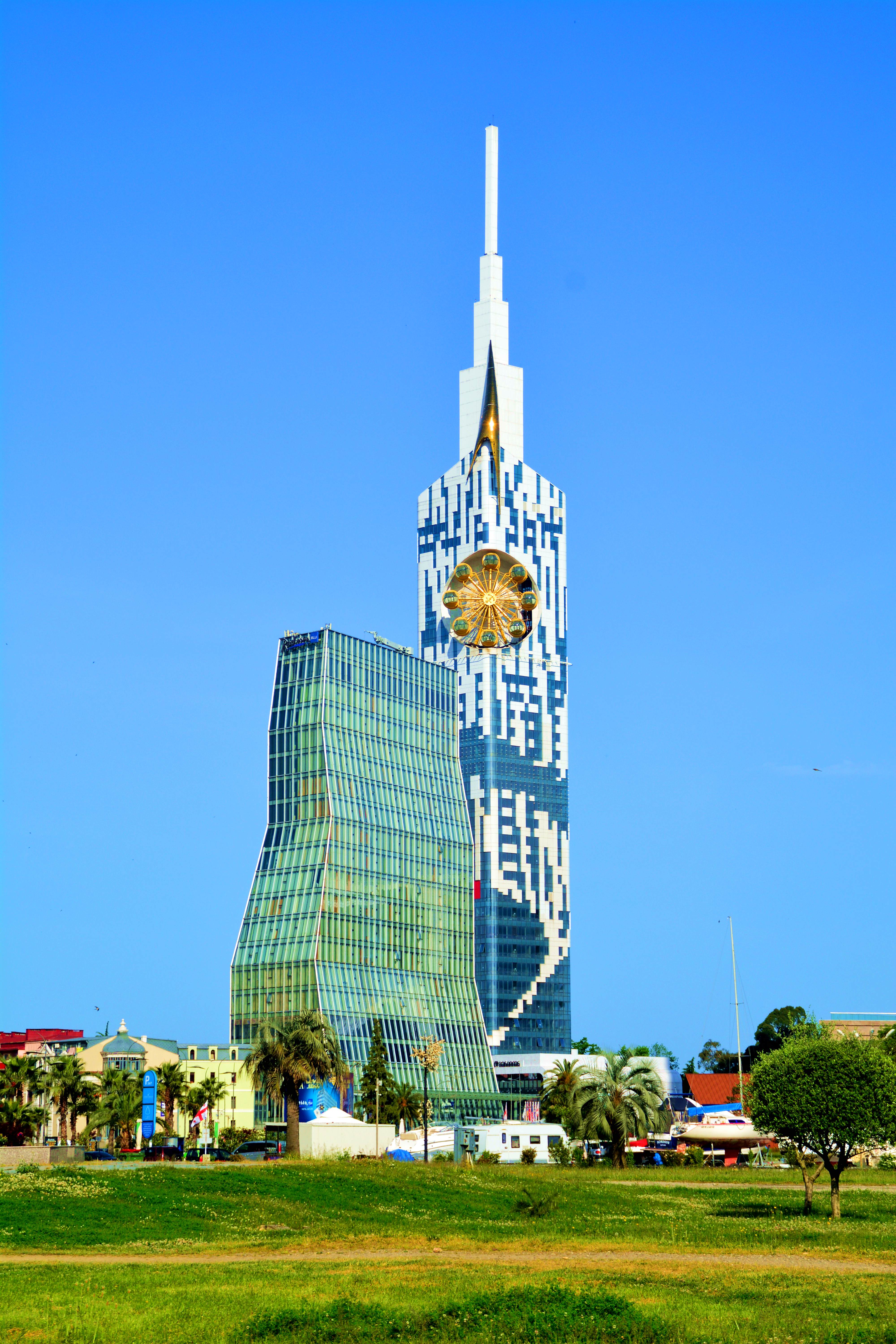 跟着夏宁葆去黑海边的巴统深度游