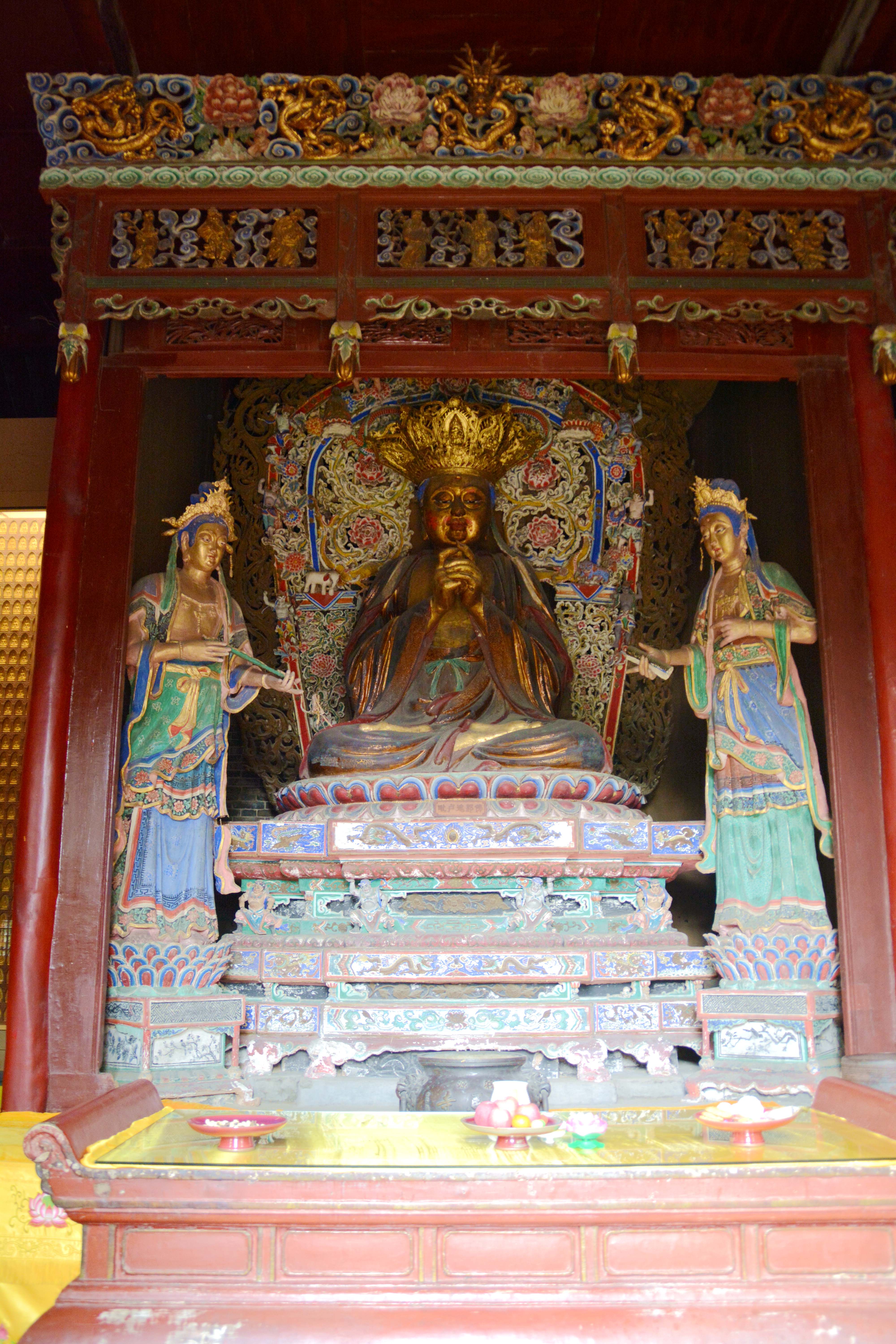 重，亲自予以接待，并安排他们在当时负责外交事务的官署"鸿胪寺"暂住。 永平十一年(公元68年)，汉