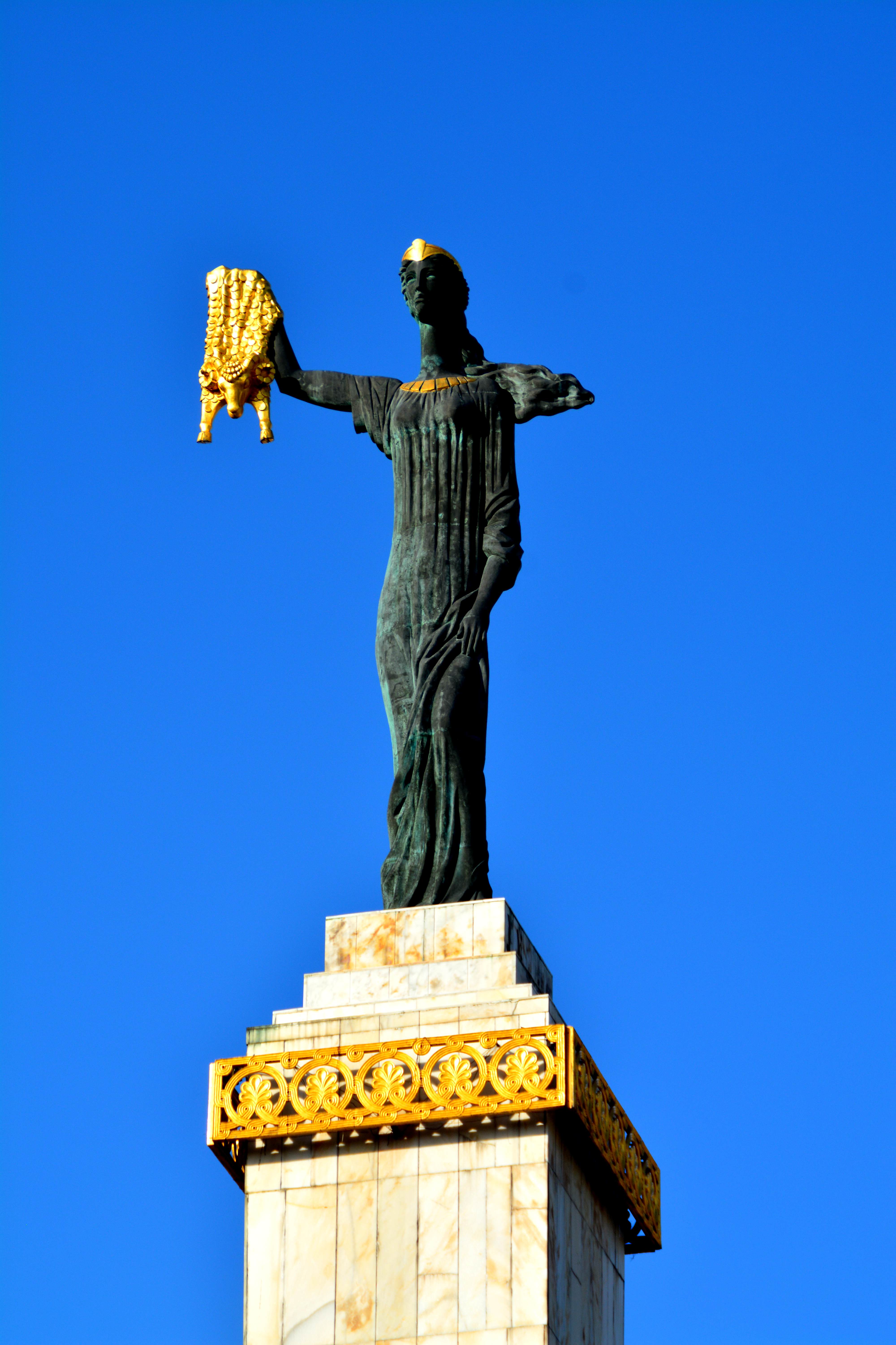 跟着夏宁葆去黑海边的巴统深度游