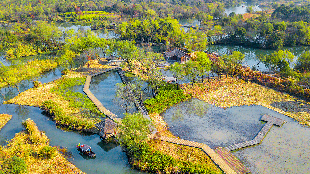 杭州西溪湿地航拍水泊中十里芳菲村落悠然的大隐于市之地