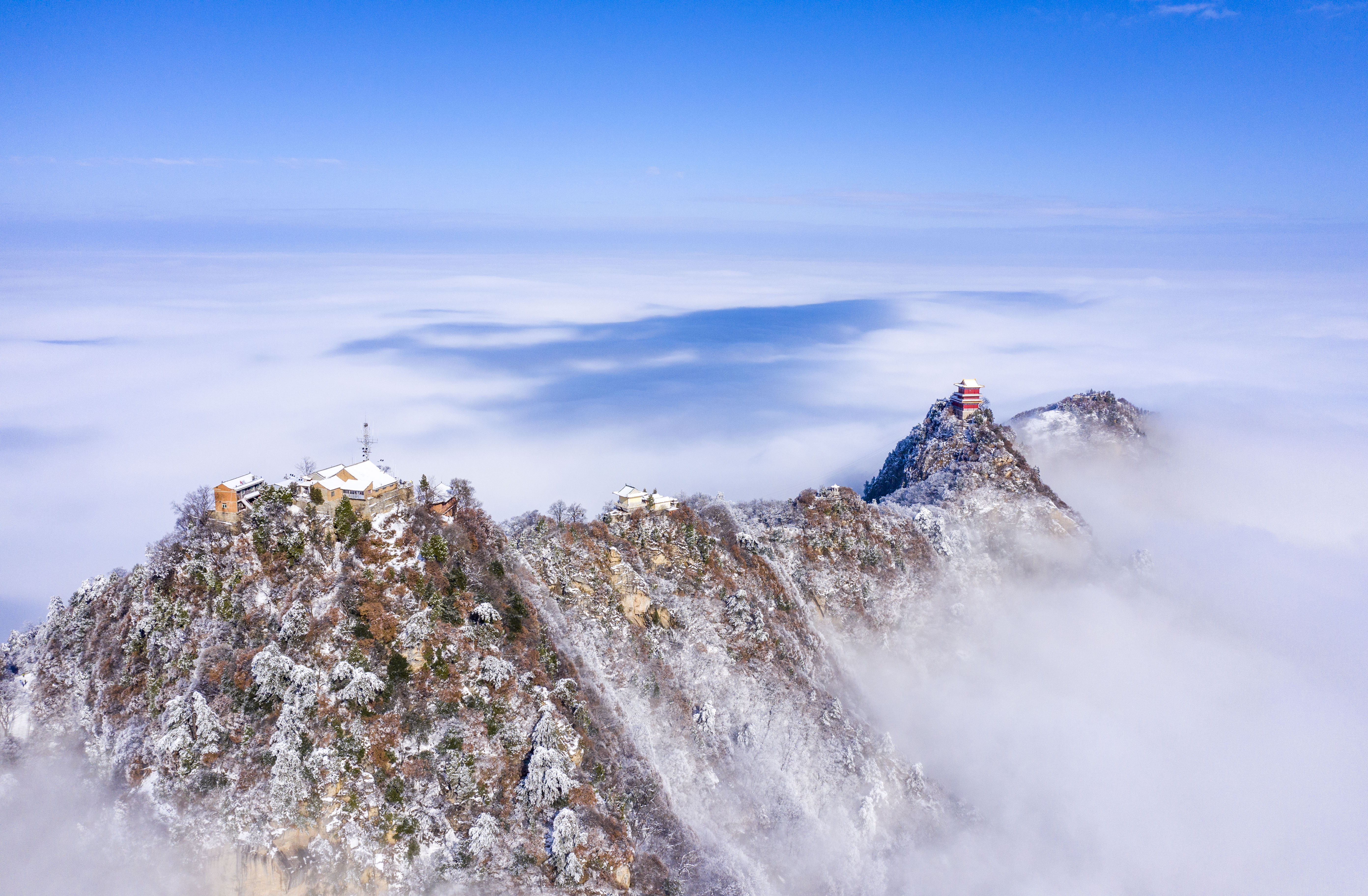 五台山白塔雪景图片图片