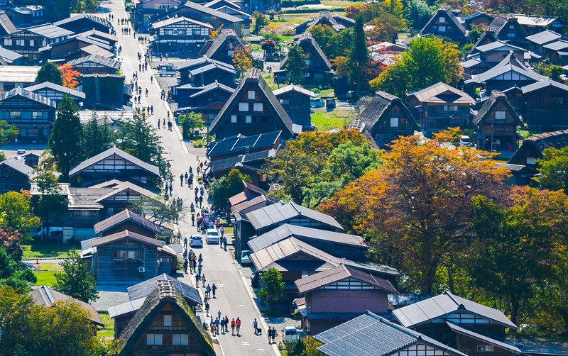名古屋一路往北沿着升龙道泡温泉看白川乡打卡五个城市