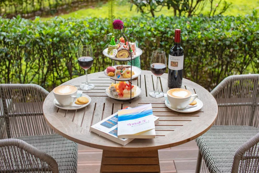 休闲周末游,重庆出发驱车3小时就到峨眉山,拜佛礼禅泡温泉!