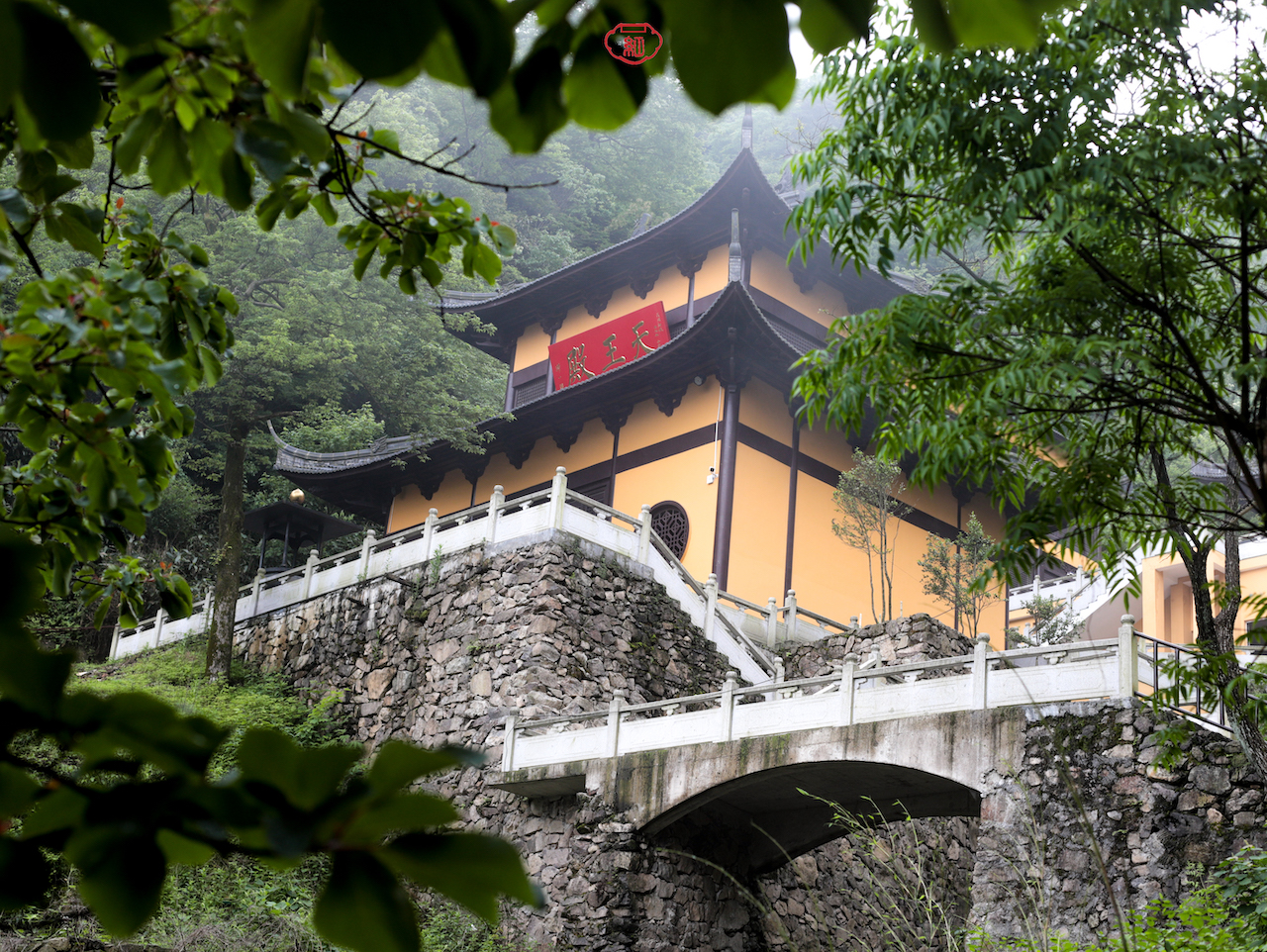 千年古刹石佛寺
