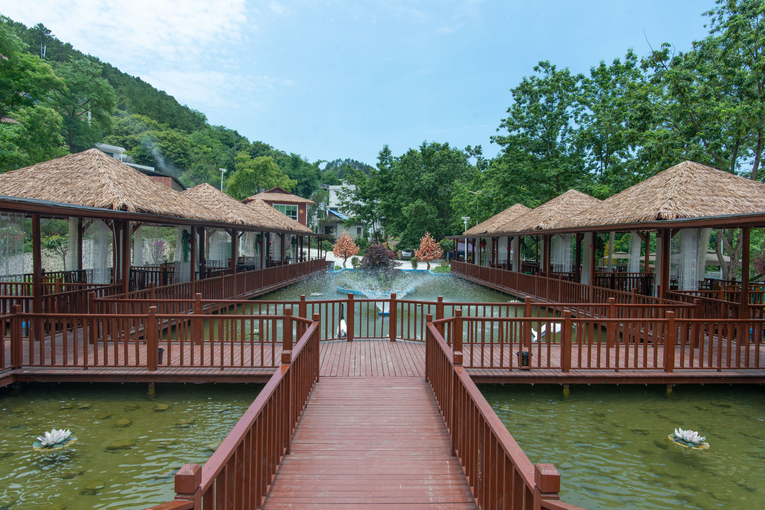 【途牛首发】黔南深度游丨迷醉在贵州乡村的美食美景_都匀市游记_途牛