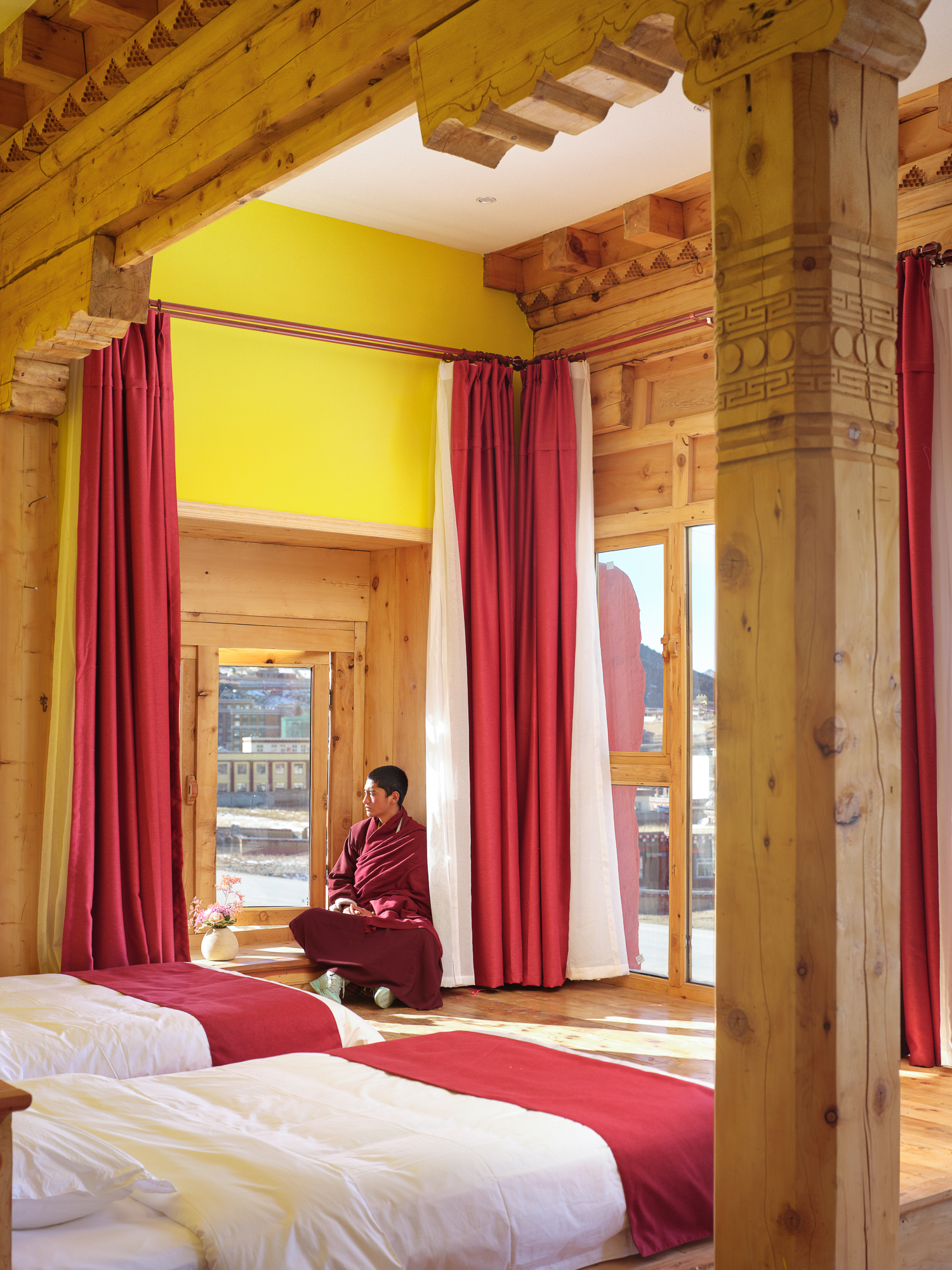 这里是萨尔王的故乡,南派藏医的发源地,甘孜州德格县扎西持林寺旁