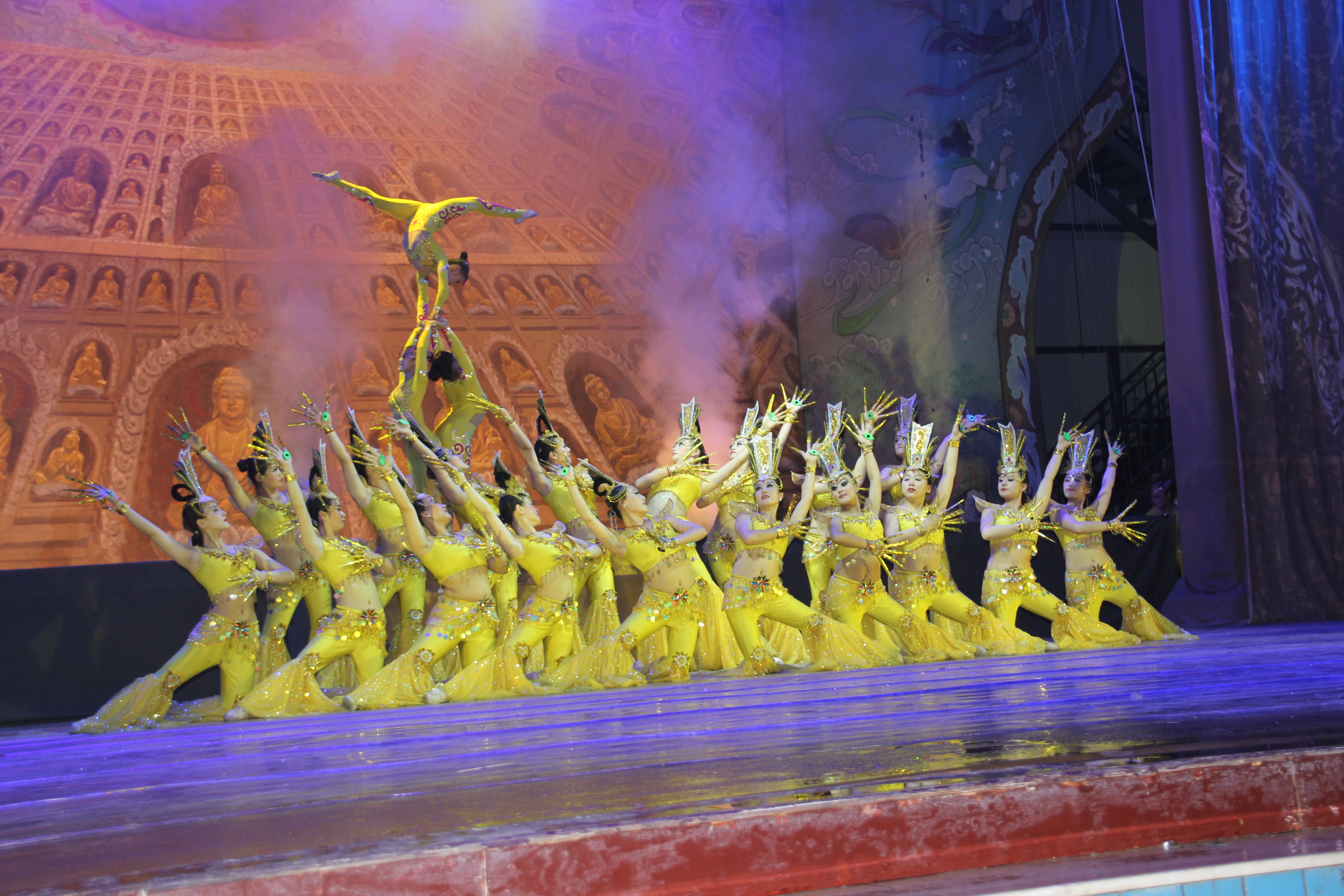 甘肃敦煌游记(1):敦煌莫高窟