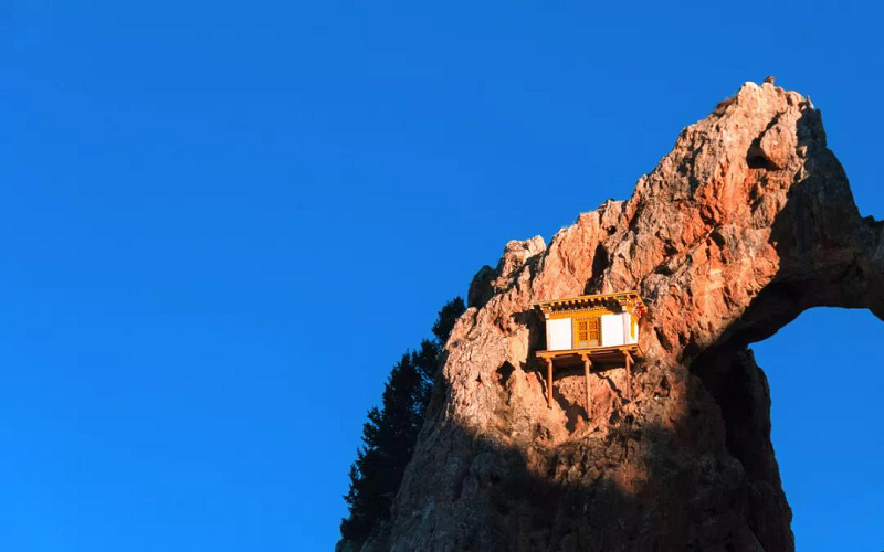 冬游西藏之孜珠山---古老壮丽的"天空之城"_丁青孜珠寺游记_途牛