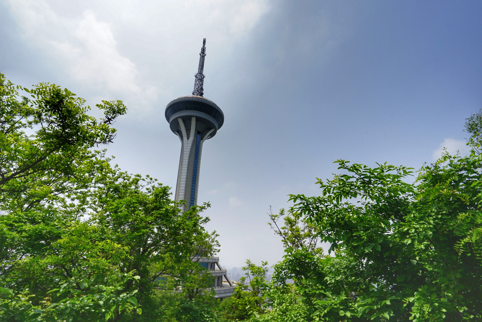 单车自驾:再游丹东,鸭绿江畔帽盔山