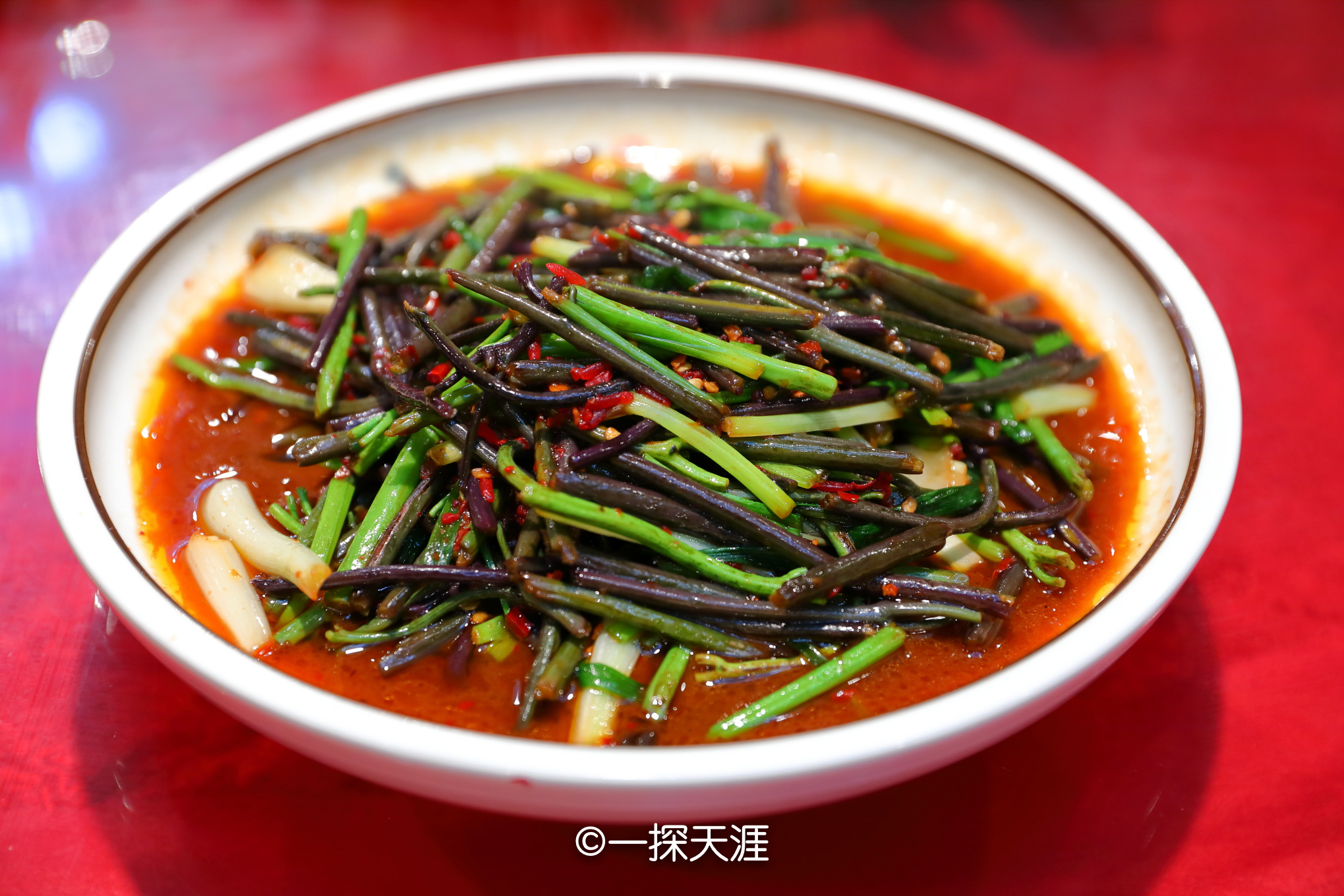 建宁美食丰富多样,具有浓浓的乡镇特色,总有一样能俘获你的味蕾.