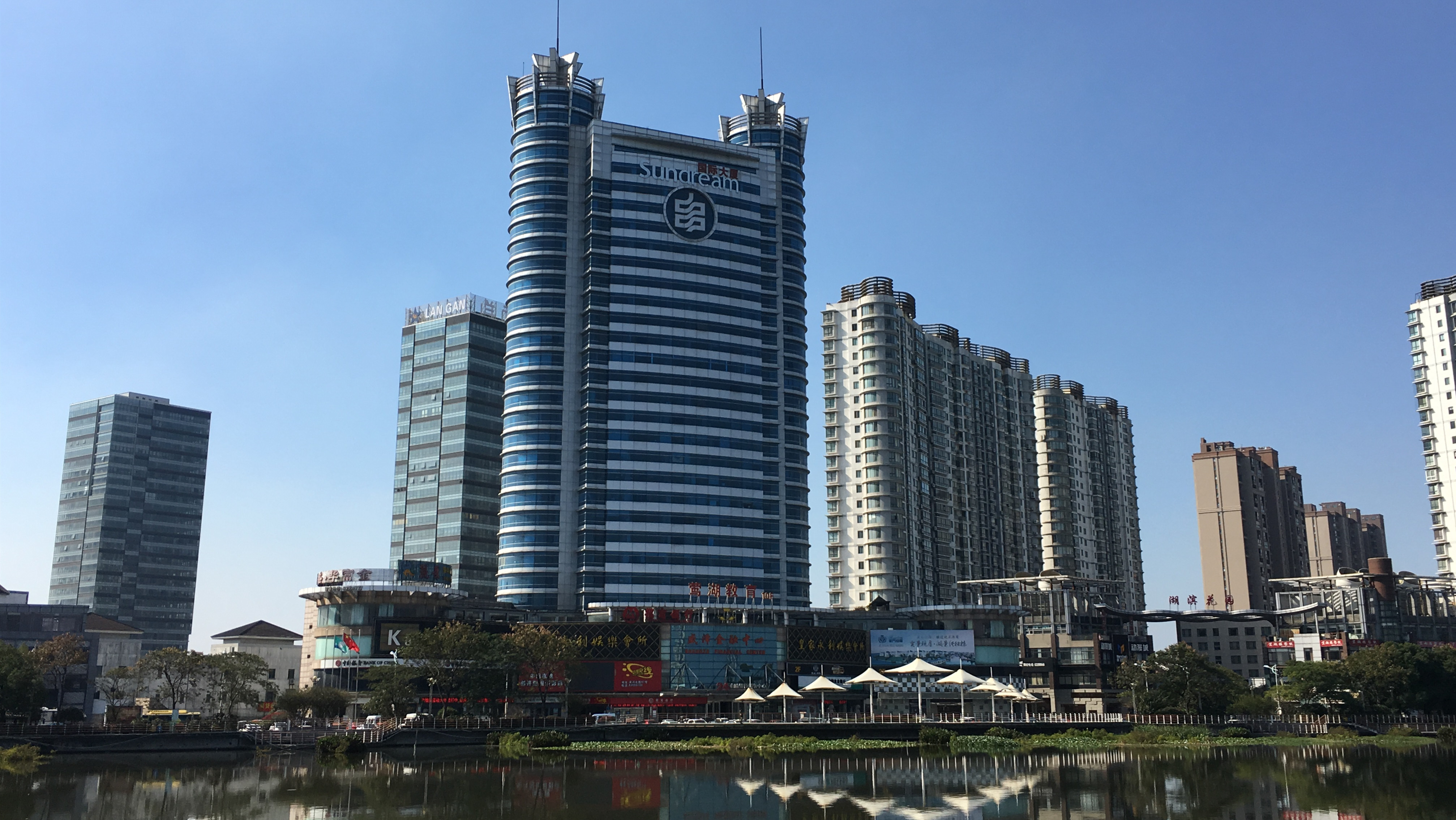 盛泽国际大厦(舜湖西路88号)