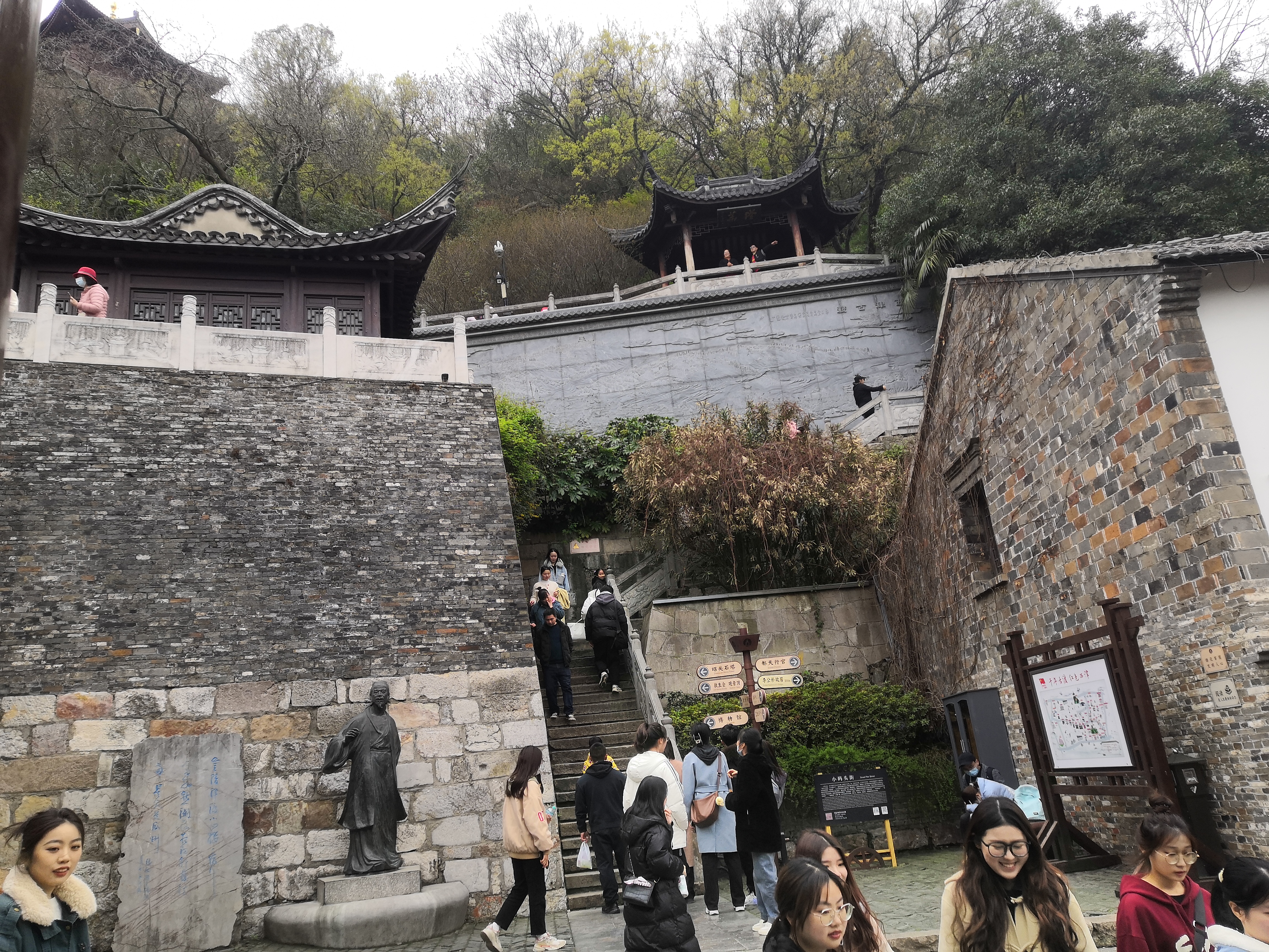 烟花三月下扬州第三站镇江金山北固山西津渡博物馆