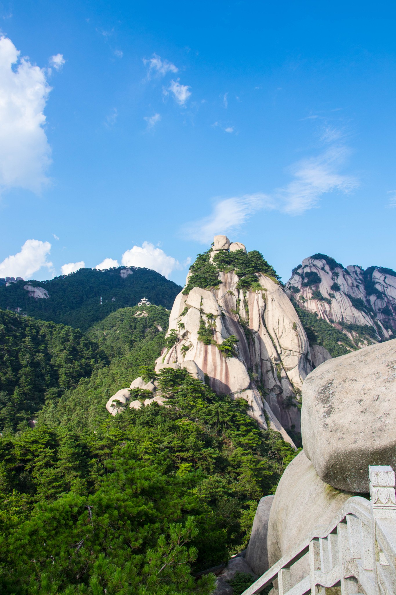 途牛首发天柱归来不看峰领略北纬30度地带天柱山的雄奇壮