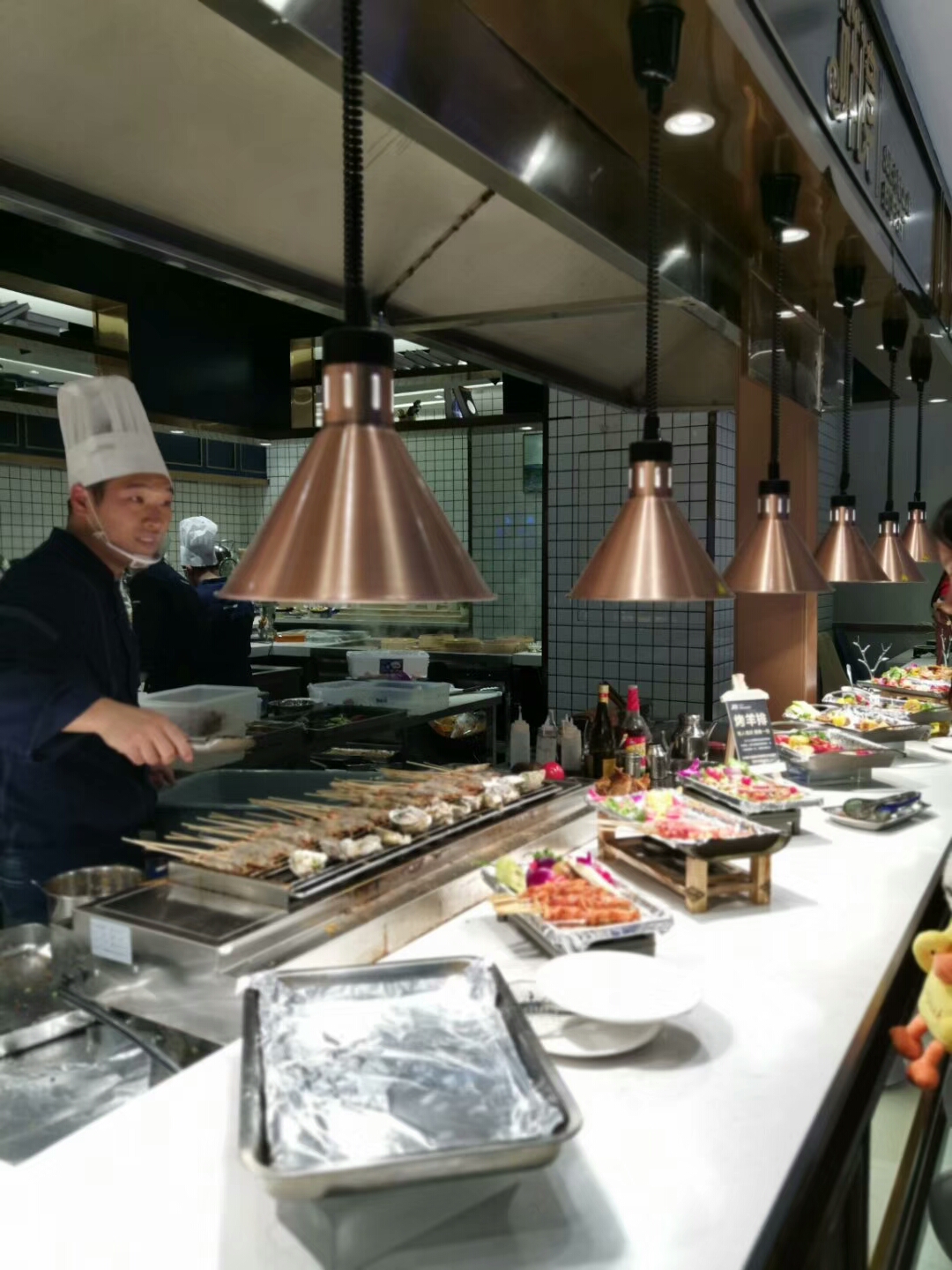 永辉超市楼上的海鲜自助餐厅