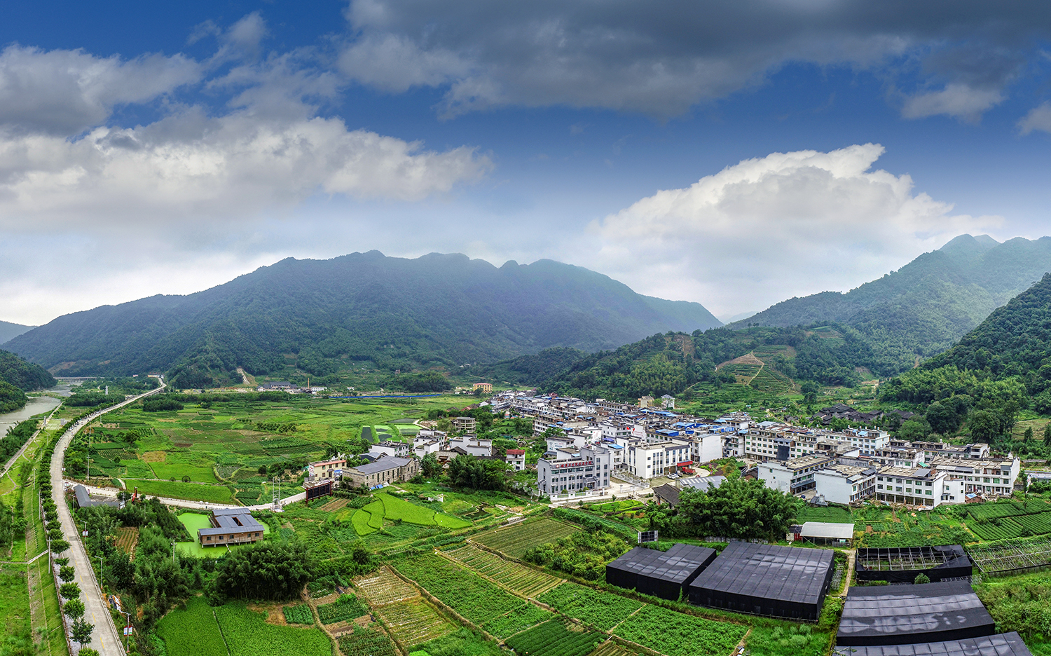 中国扶贫第一村福建赤溪村山青水秀美景如画
