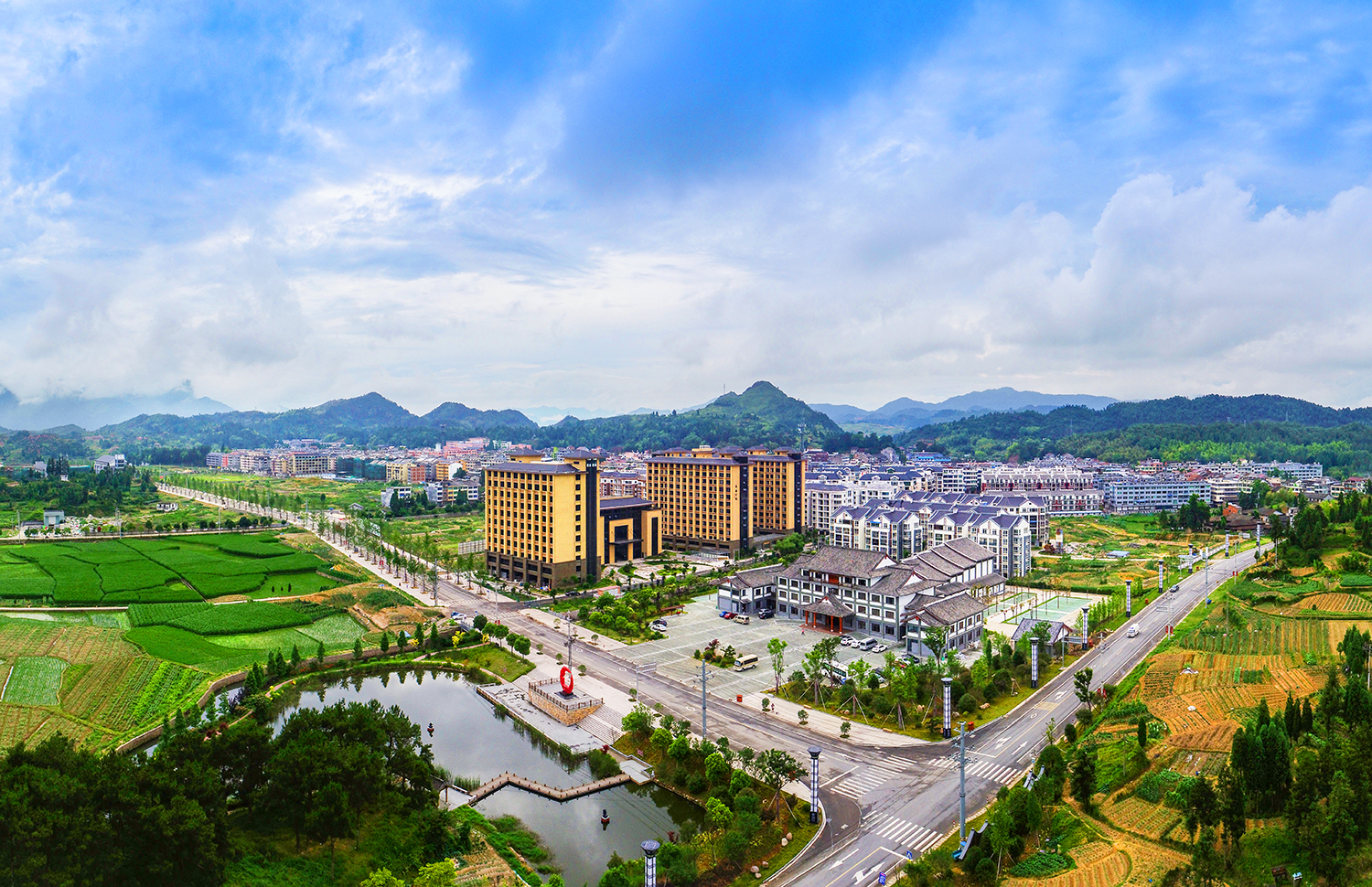 文地镇人口_广西玉林博白县一个大镇,拥有火车站,和广东廉江市接壤(3)