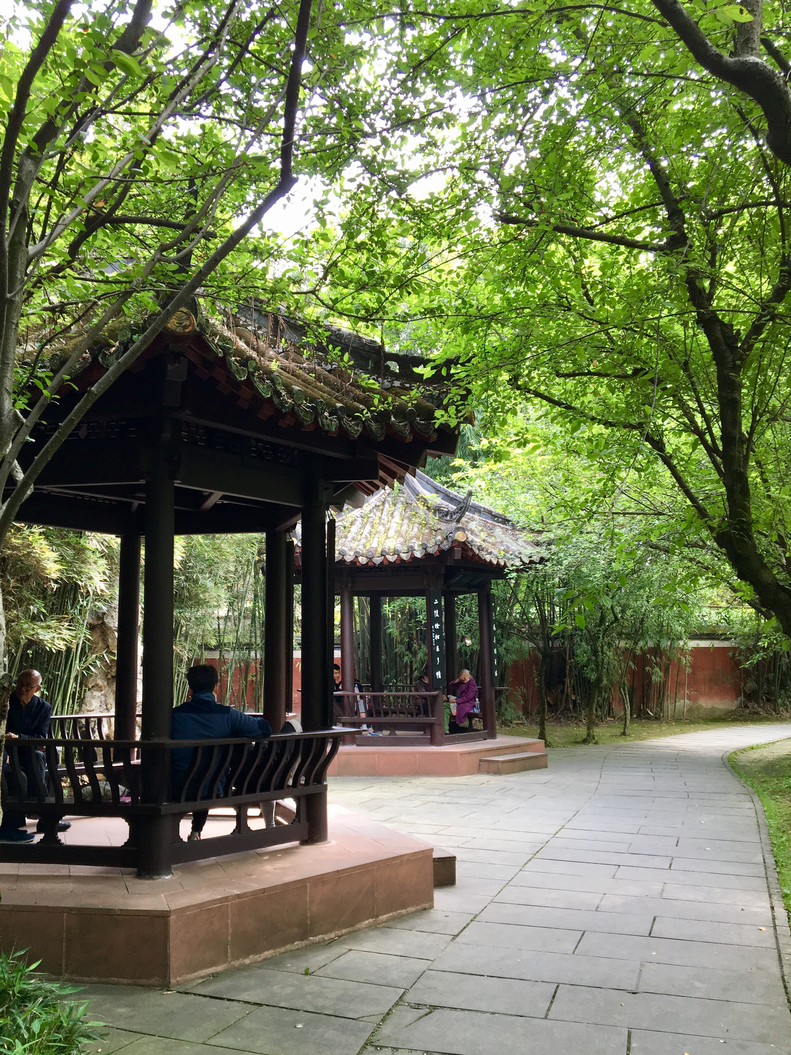 清明踏青一一古望丛祠