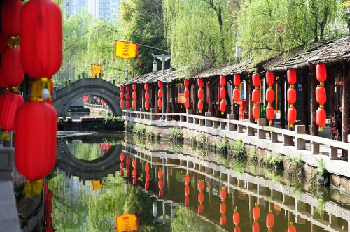 长寿菩提古镇二十四桥品味福寿文化