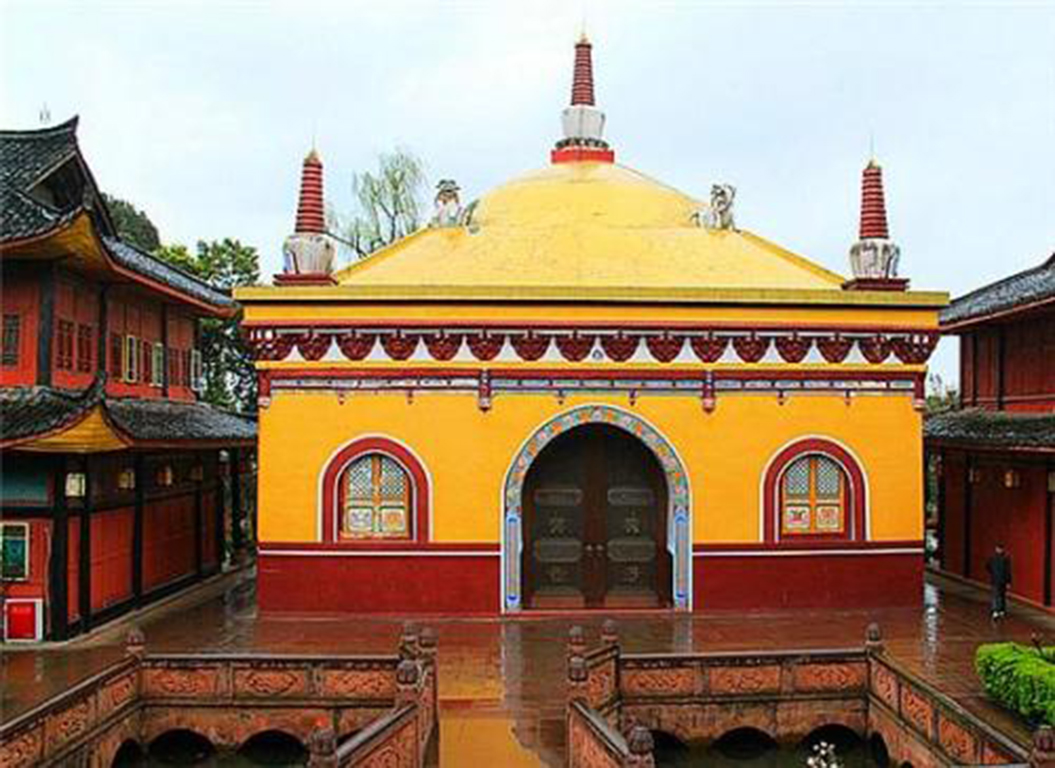 万年寺无梁砖殿