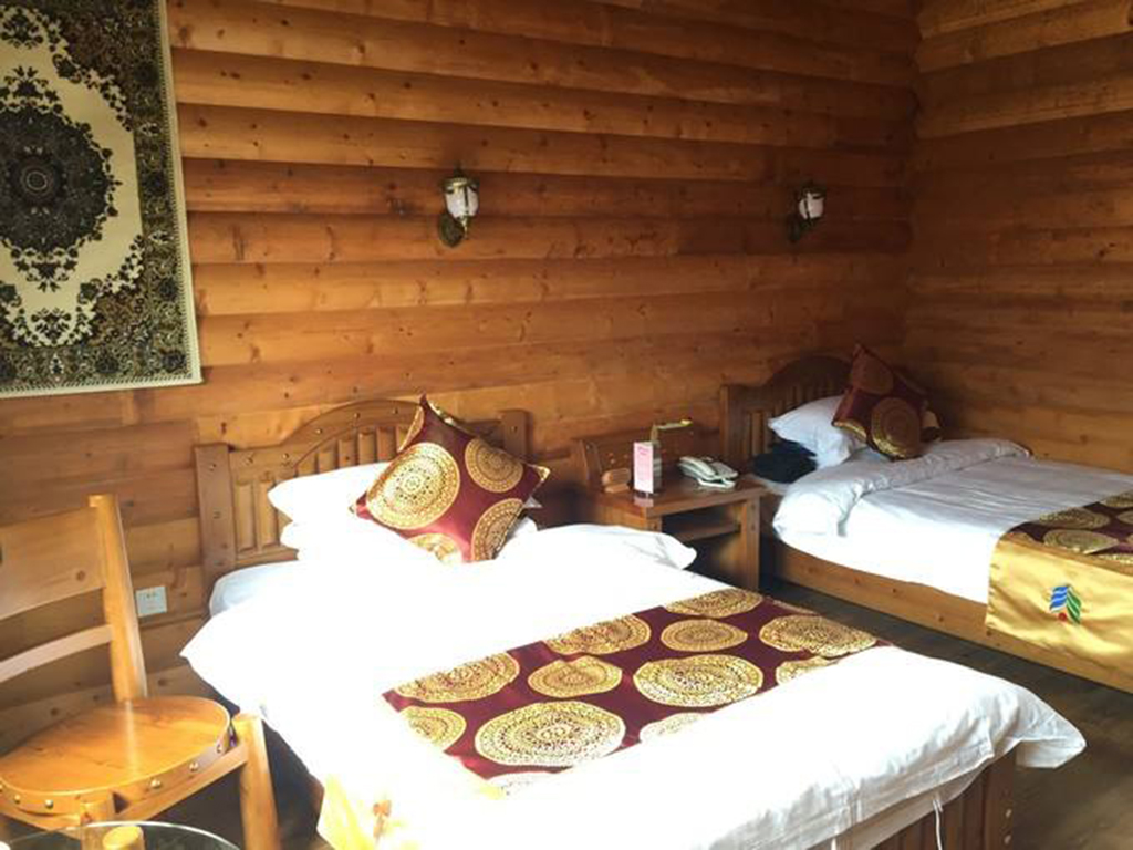          住宿 · 参考酒店:禾木