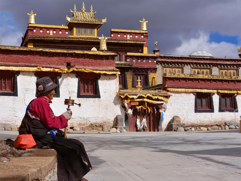 景点模块 