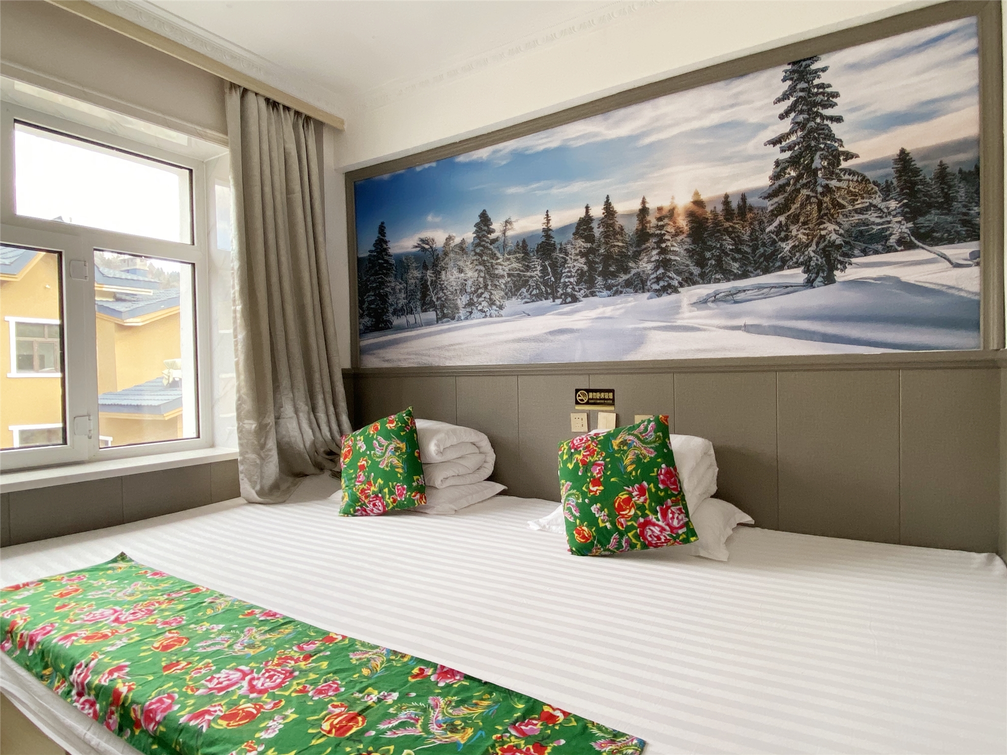 哈尔滨亚布力雪乡漠河北极村双飞7日游一单一团2人起订0购物滑雪3h