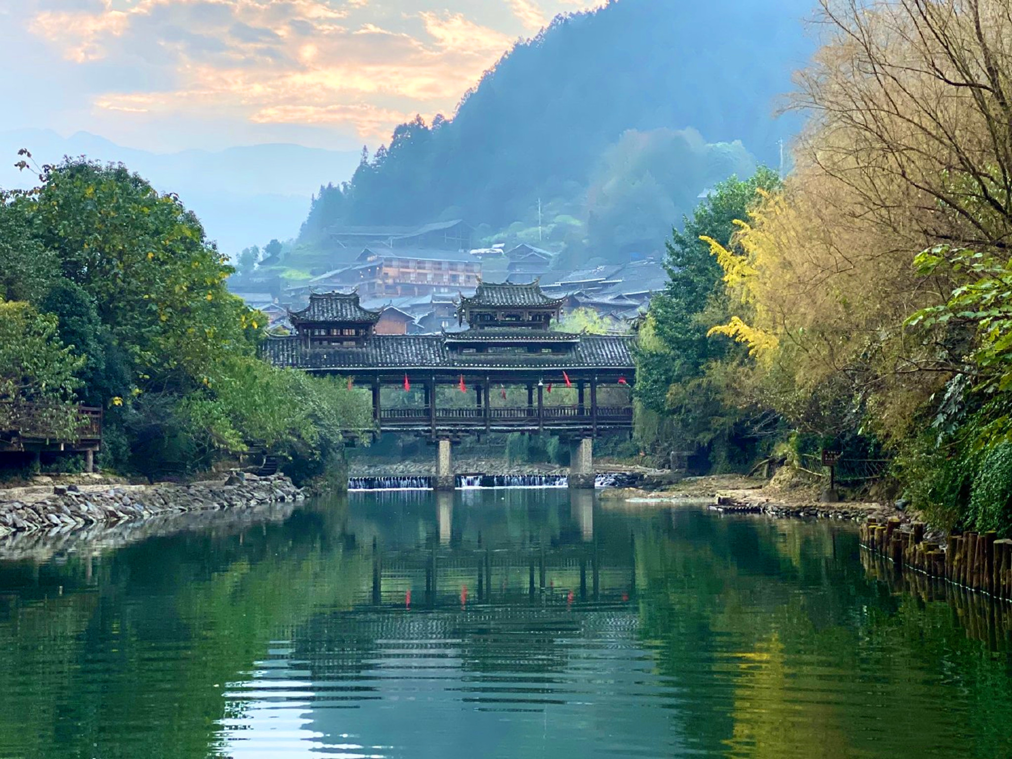 景点模块 