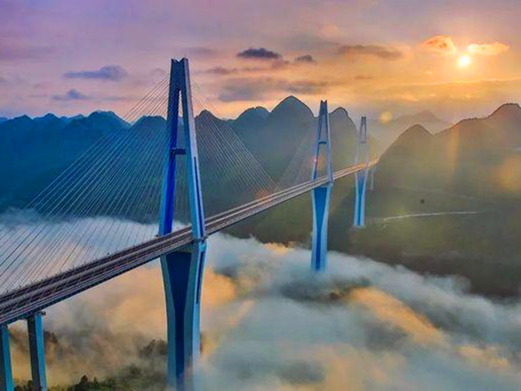 天空之桥平塘特大桥图片