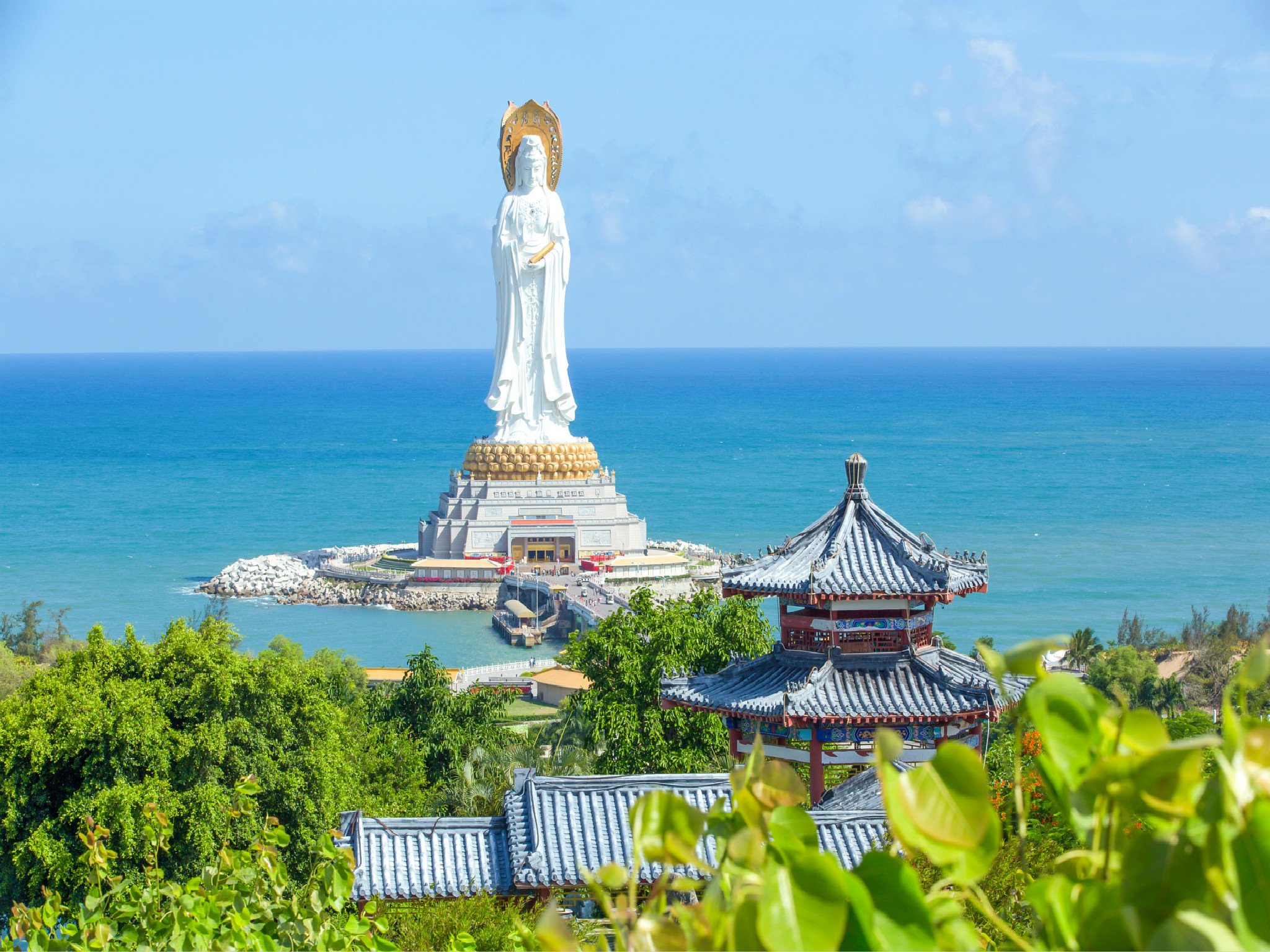 <海南三亚+五指山+海花岛+海口6日跟团游>纯玩私家团一价全含/热带雨林/天涯海角,千年古盐田,奇迹海花岛/三亚进海口出/当地参团/两人起发