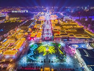 <西安+华山+壶口瀑布5日游>一人起订,黄帝陵、壶口瀑布、骊山华清宫、秦始皇兵马俑博物馆、华山,大唐不夜城,大慈恩寺,西安钟鼓楼广场,回民街 <西安+华山+壶口瀑布5日游>一人起订,黄帝陵、壶口瀑布、骊山华清宫、秦始皇兵马俑博物馆、华山,大唐不夜城,大慈恩寺,西安钟鼓楼广场,回民街