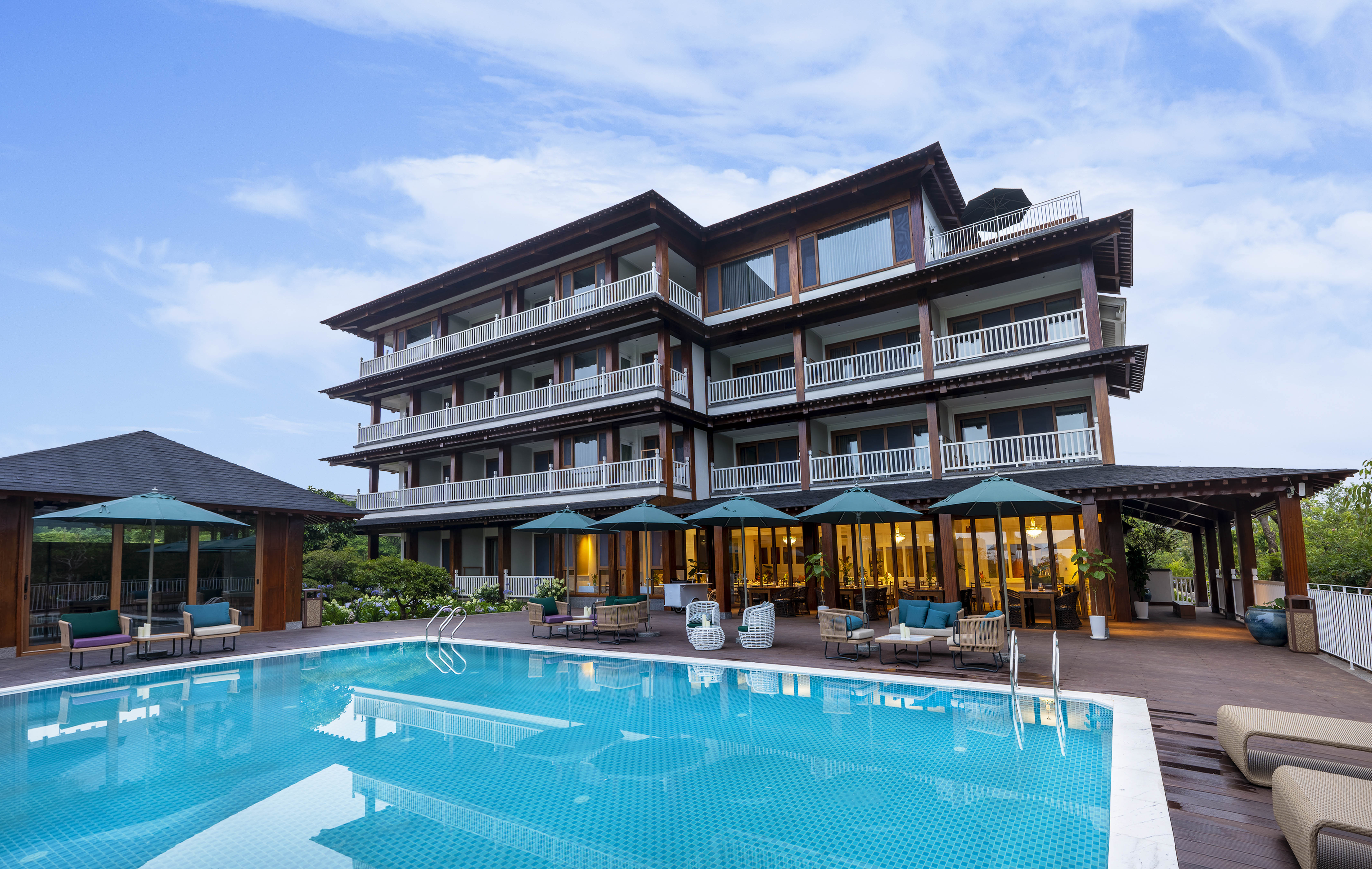  松赞普洱绿谷2-6日自驾游>北纬23度的仲夏之梦,治愈系酒店,坐落在