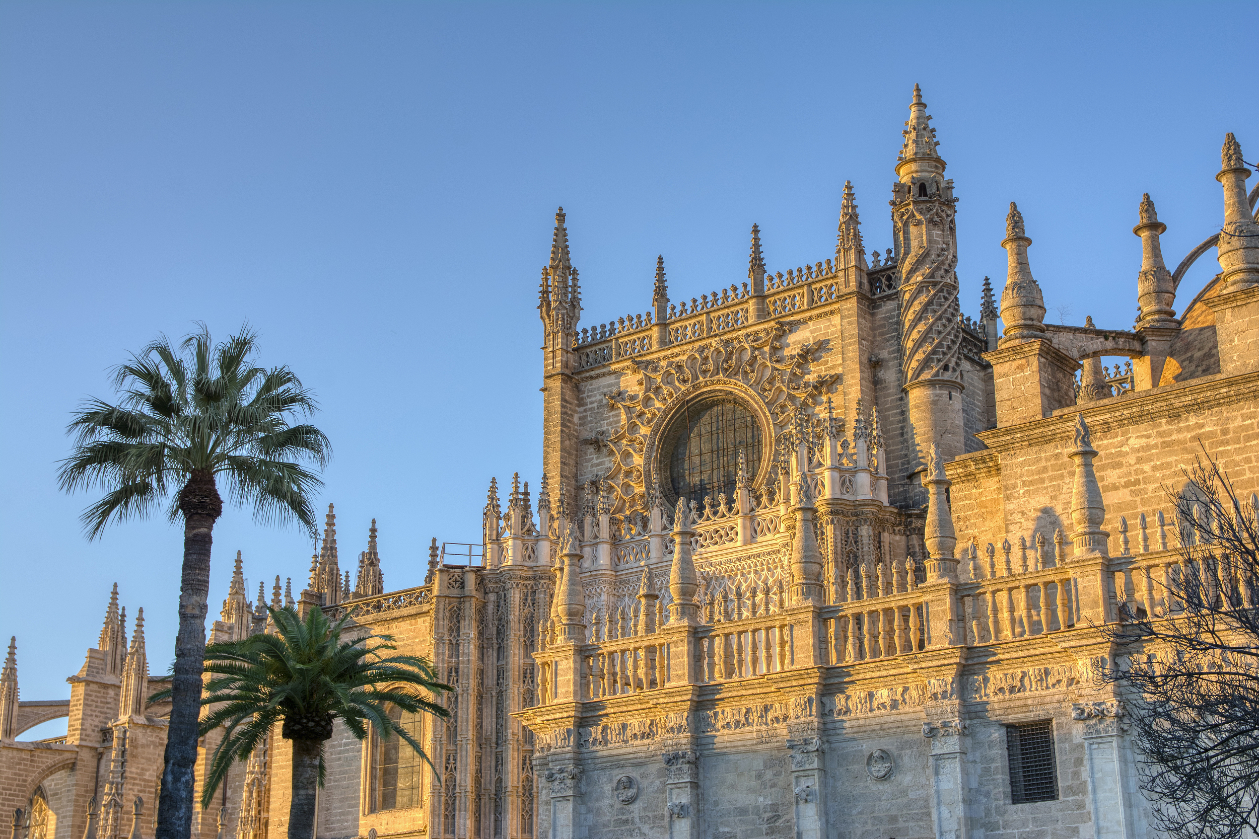 <辉煌号地中海西葡深度5国13日游>MSC邮轮