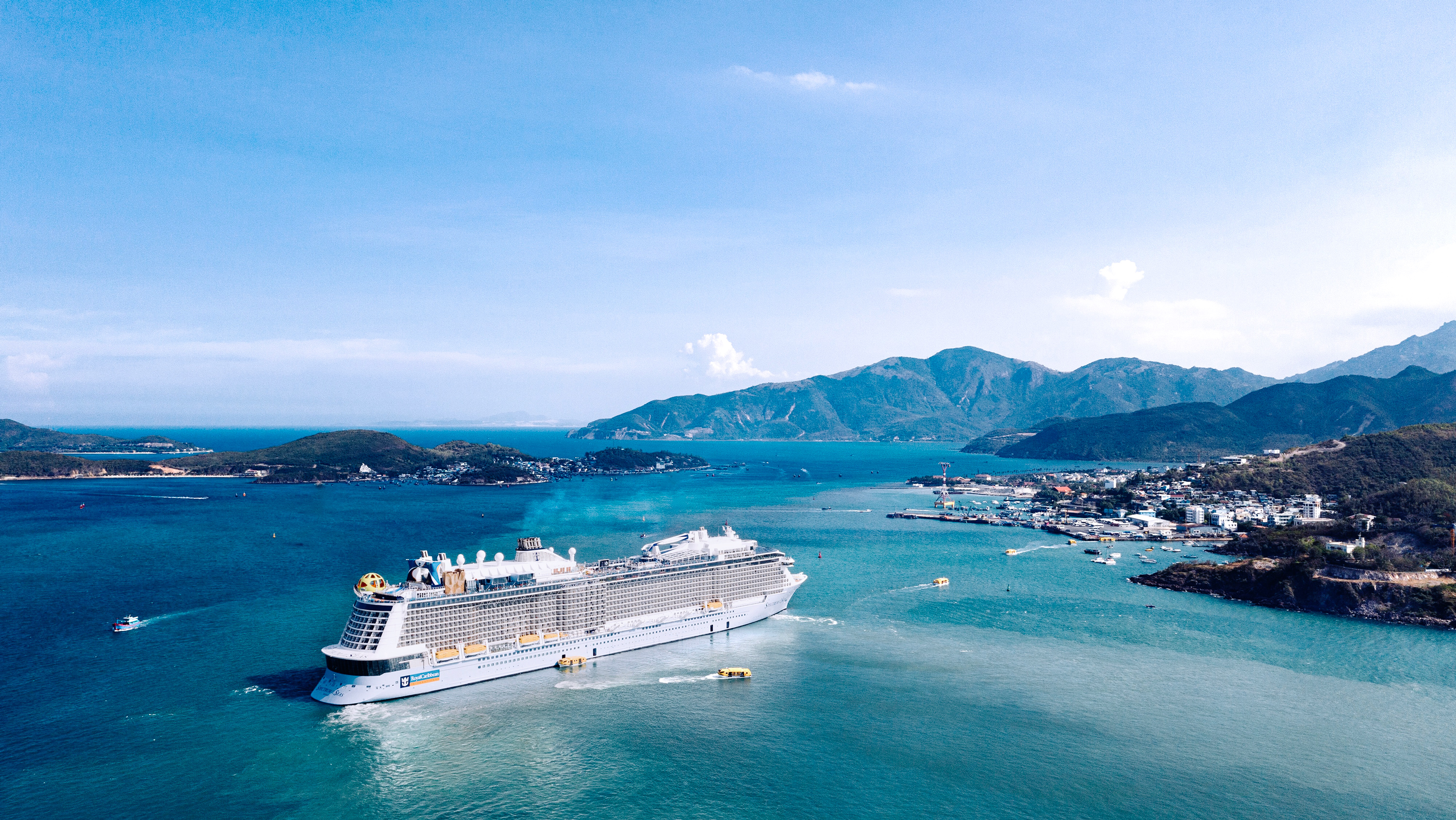 <皇家加勒比❤海洋光谱号上海-釜山-上海4晚5日>系统直连单船票