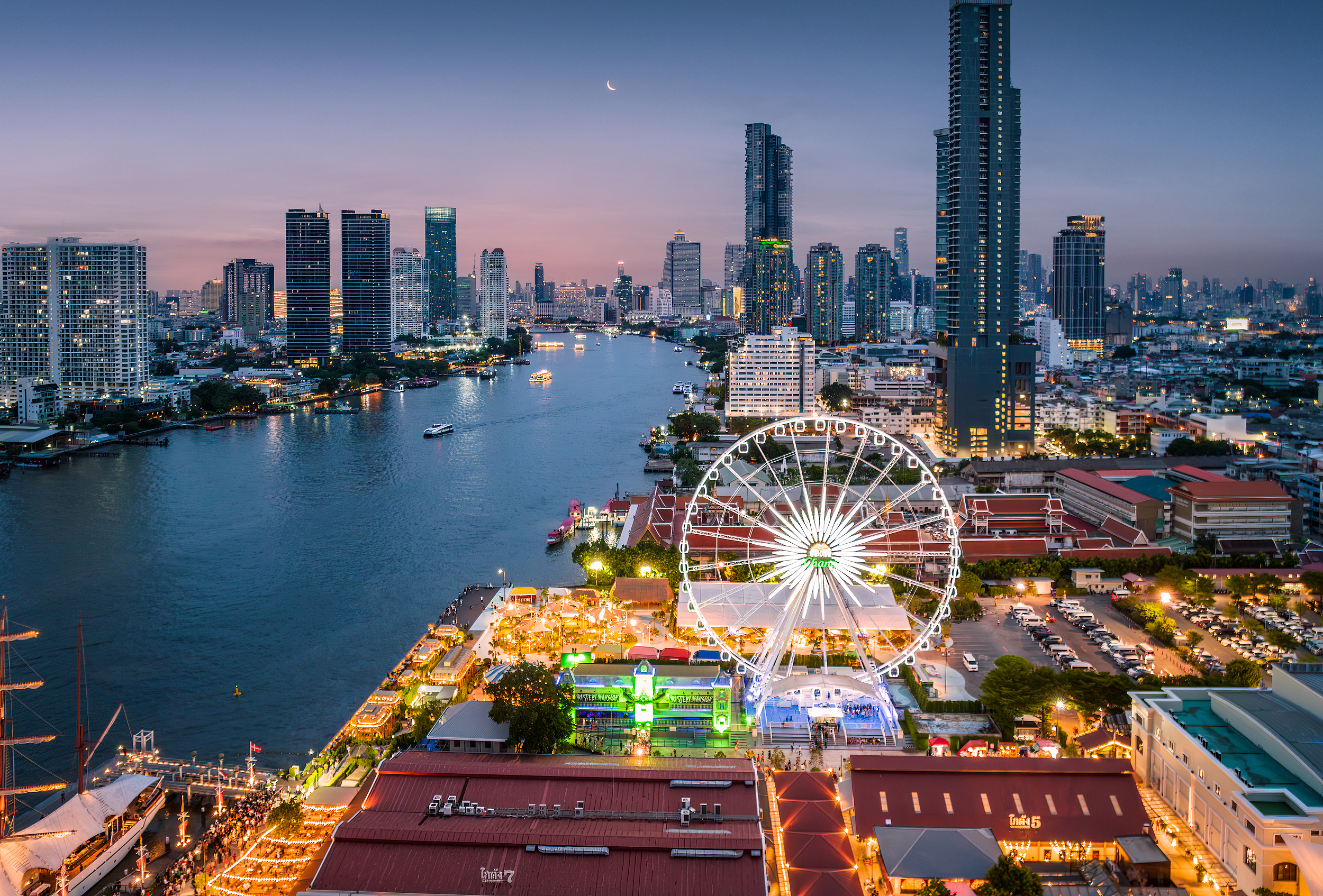 <诺唯真太阳号新加坡+泰国+马来西亚+越南+柬埔寨>碧海椰影西洋景，金顶宫寺佛国韵
